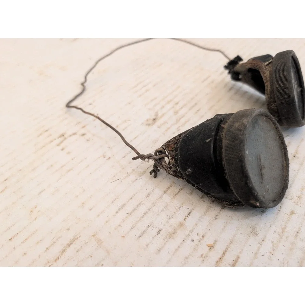 Vintage Welding/Safety Goggles